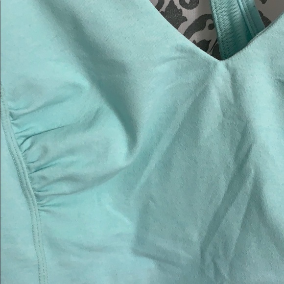 Lululemon top - Picture 2 of 4